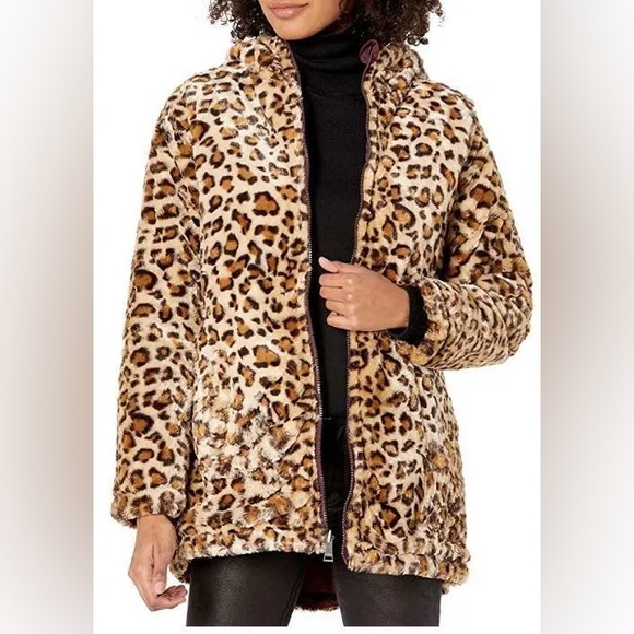 Bebe reversibe coat. - Picture 2 of 8